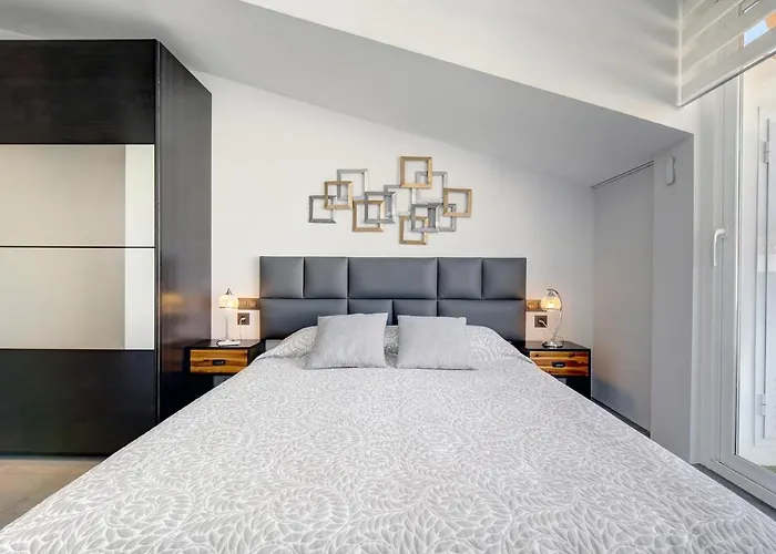 Penthouse Deluxe, Carolina Park, Marbella
